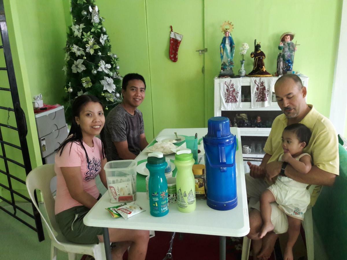 Green Bamboo Transient House Iloilo City Exterior foto
