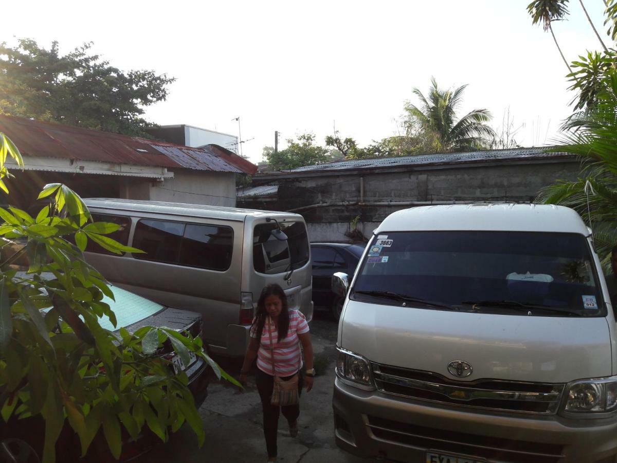 Green Bamboo Transient House Iloilo City Exterior foto